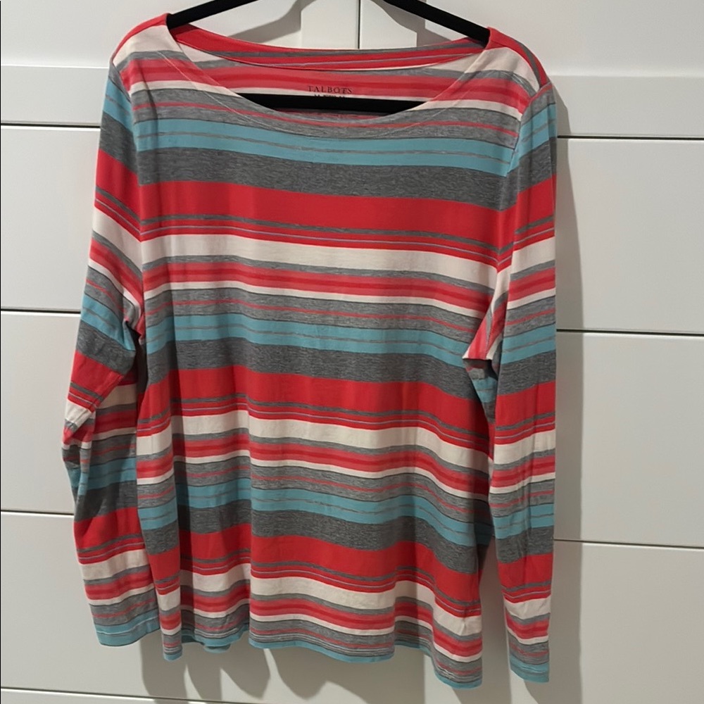Talbots long sleeve cotton top
Size 2X women’s